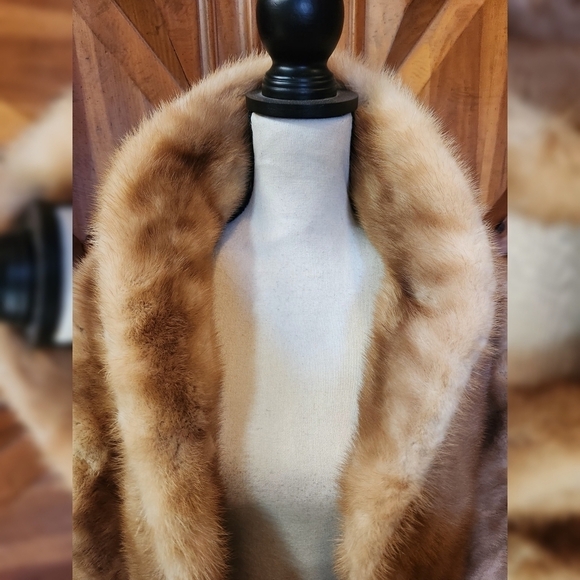 1960 Mr. John Mink Stole Fur - Picture 3 of 9